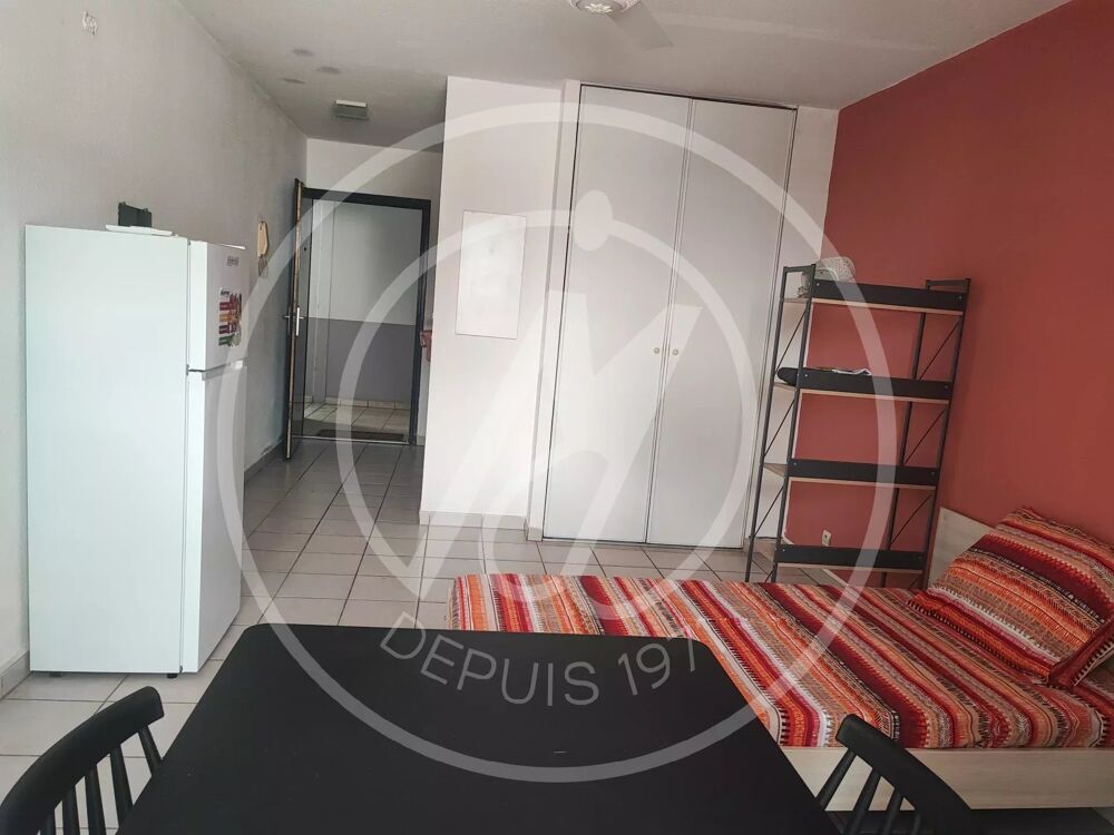 Location Appartement A LOUER STUDIO MEUBLE LES ABYMES *680 euros/mois Les abymes