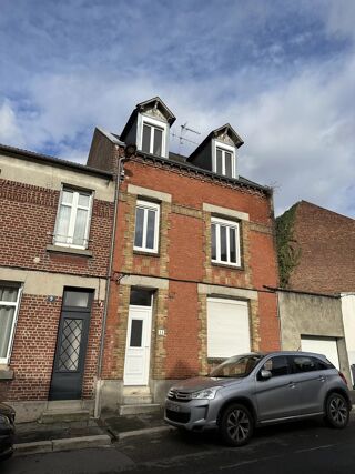  Maison à louer 5 pièces 125 m²