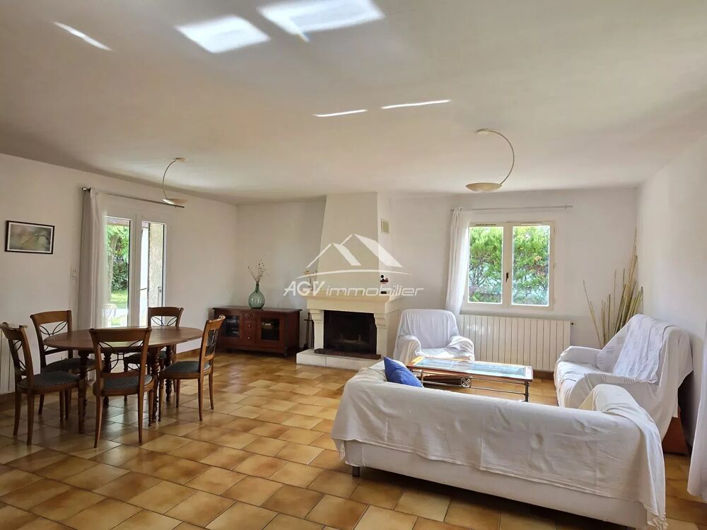 Vente Maison Sud ALES, maison de plain-pied d'environ 100 m2 habitable, 1015 Al�s