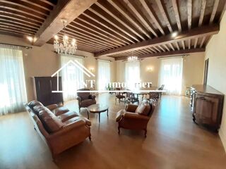  Appartement à vendre 324 m²