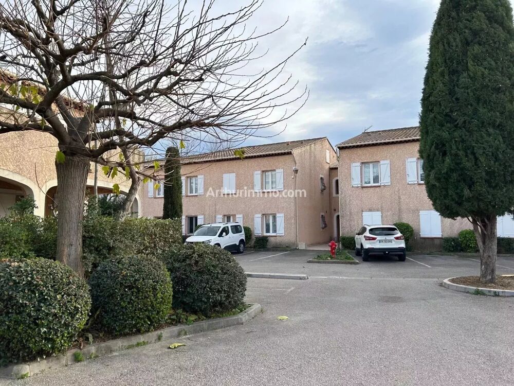 Appartement T4+ parking +terrasse