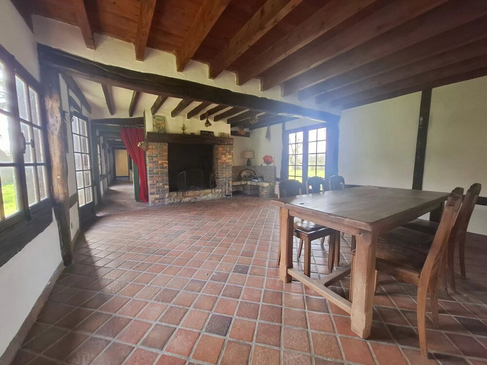 CHARMANTE MAISON ANCIENNE AU CALME AVEC DÉPENDANCE ET BEAU TERRA
