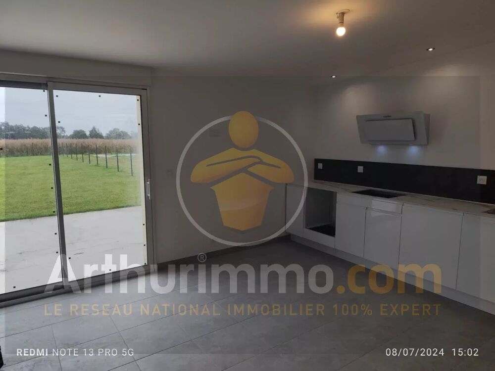 Location Maison A LOUER GUEGON MAISON 3 CHAMBRES AVEC TERR 1 200 M² Guégon