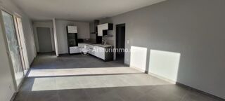  Maison à louer 4 pièces 73 m² Saint-jean-d'angély