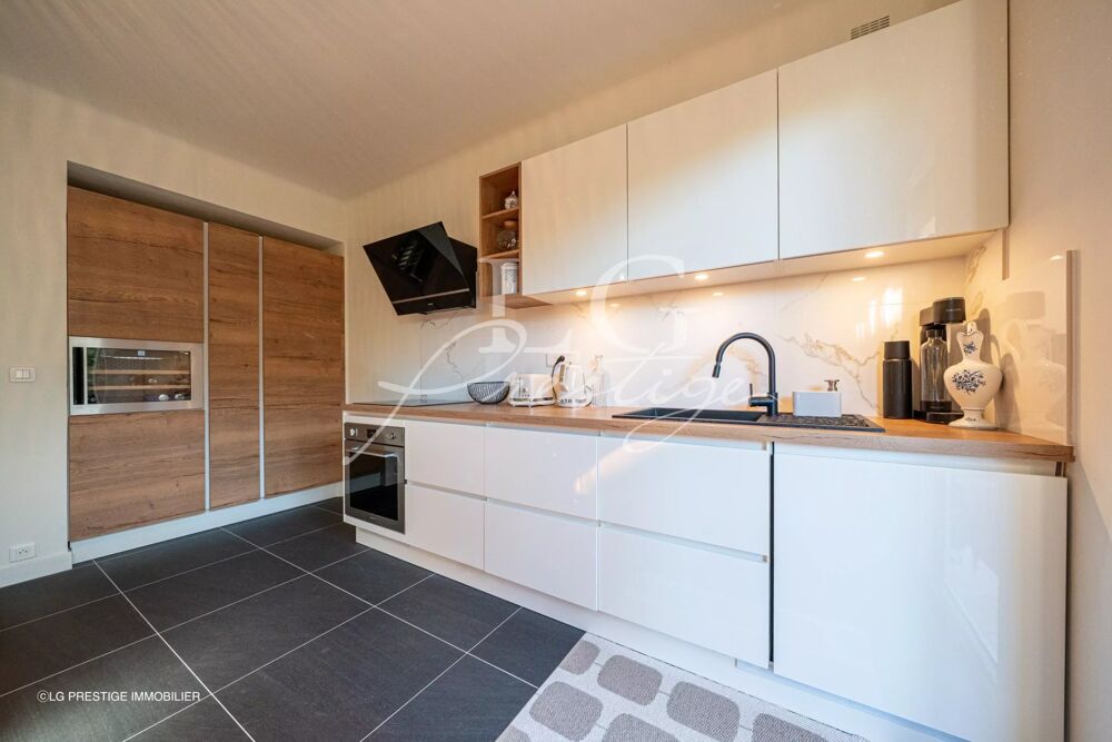 Vente Appartement Appartement RDJ entièrement rénové Mandelieu-la-napoule