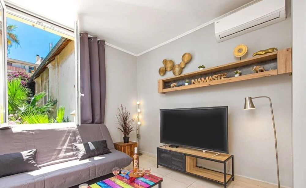 Location Appartement Charmant deux pièces avec balcon - Plein cœur de Golfe-Juan Golfe-juan