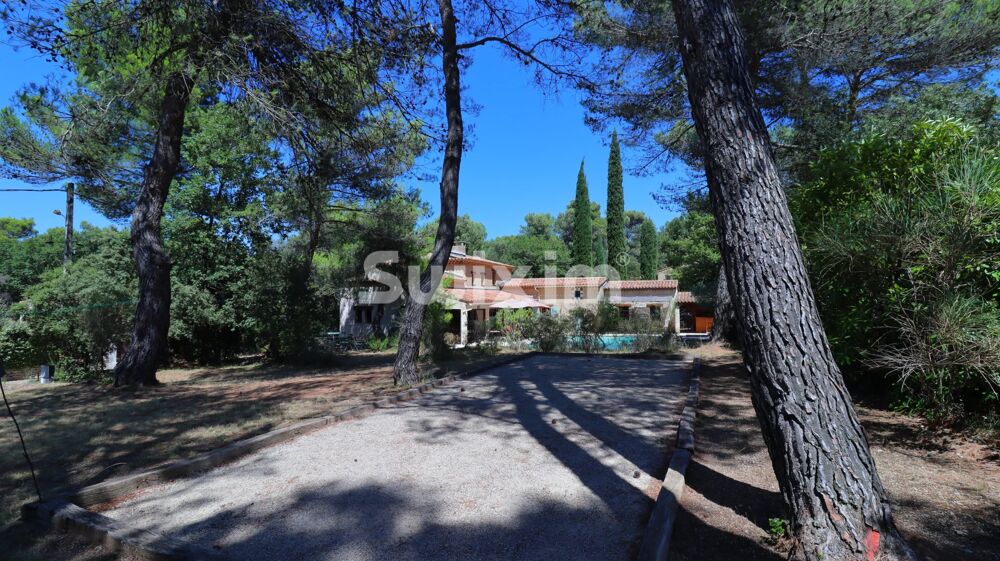 Vente Maison Villa Provençale avec Piscine. Ménerbes