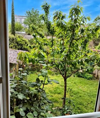  Immeuble � vendre 9 pi�ces 300 m�