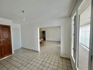 Appartement à louer 4 pièces 78 m²