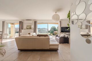  Maison  vendre 5 pices 143 m