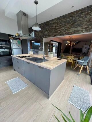  Maison à louer 4 pièces 114 m²