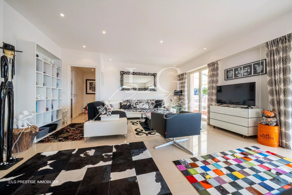 Vente Appartement Villa sur le toit vue Mer avec immense terrasse Mandelieu-la-napoule