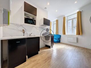  Appartement à louer 1 pièce 19 m²