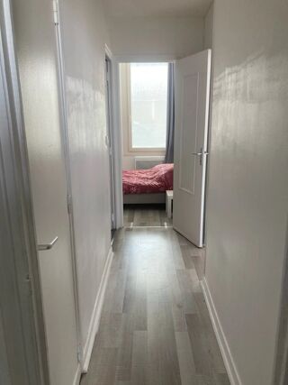  Appartement � louer 3 pi�ces 50 m� Saint-quentin