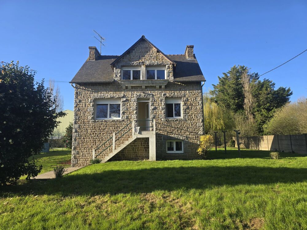 CHARMANTE MAISON DE VILLAGE À PLUMIEUX  2 CHAMBRES