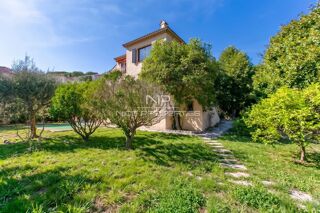  Maison à vendre 8 pièces 159 m²