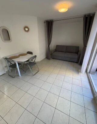  Appartement � louer 1 pi�ce 27 m�