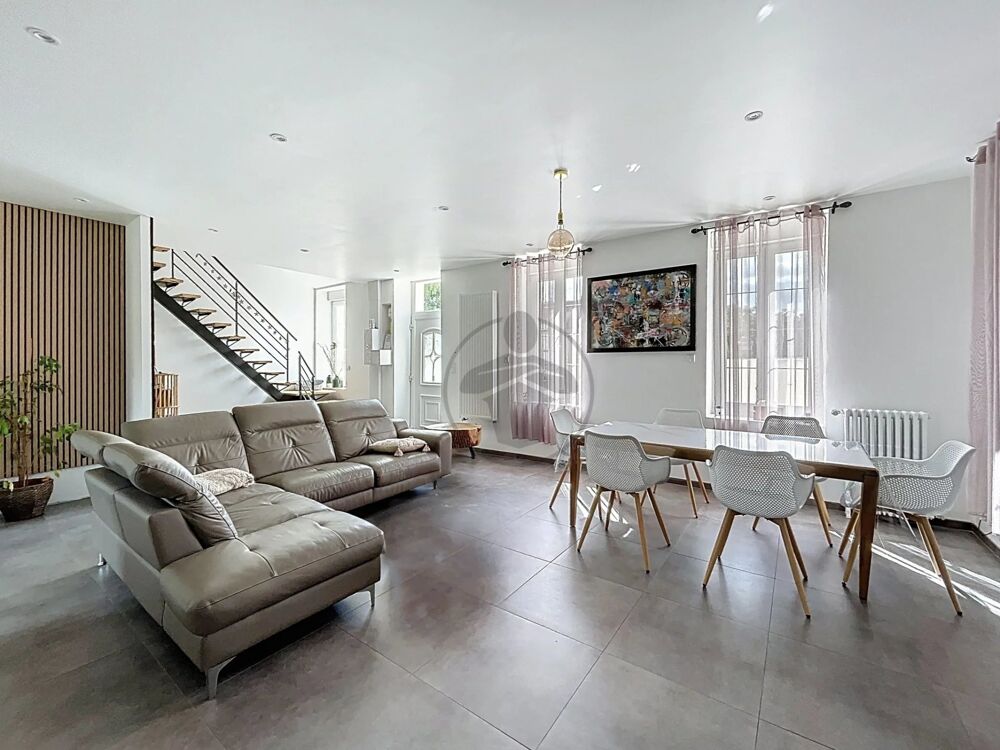 Vente Maison Maison/Villa 7 pièces Essigny-le-petit