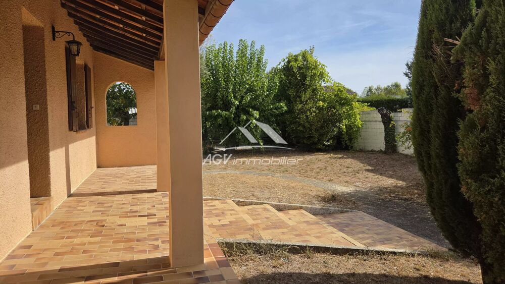 Maison 114 m² hab, 1055m² de terrain clos