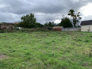  Terrain  vendre 700 m