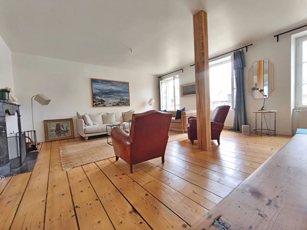 SAINT-SERVAN  T3 de 96 m² avec jardin, au coeur du centre-ville