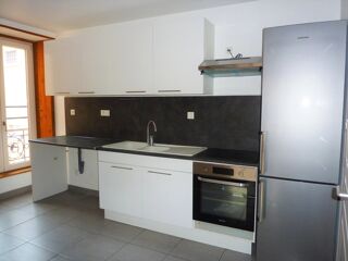  Appartement à louer 5 pièces 90 m²