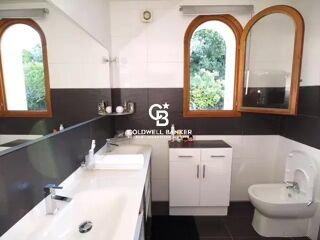  Maison � vendre 9 pi�ces 300 m�