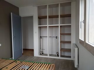  Appartement à louer 4 pièces 91 m²