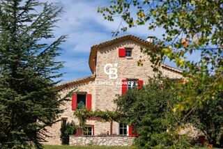 Villa à vendre 6 pièces 205 m²