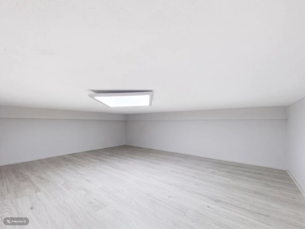 Vente Appartement APPARTEMENT - 3 PIECES - RUE JEANNE - MENTON Menton