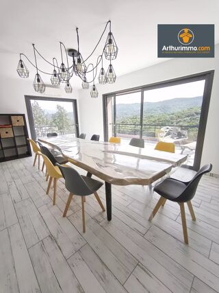  Maison à vendre 7 pièces 230 m²