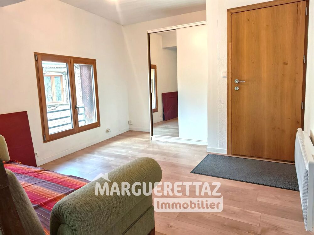 Vente Appartement Loft 65 m² au centre de Taninges Taninges