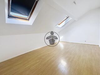  Appartement à louer 3 pièces 73 m²