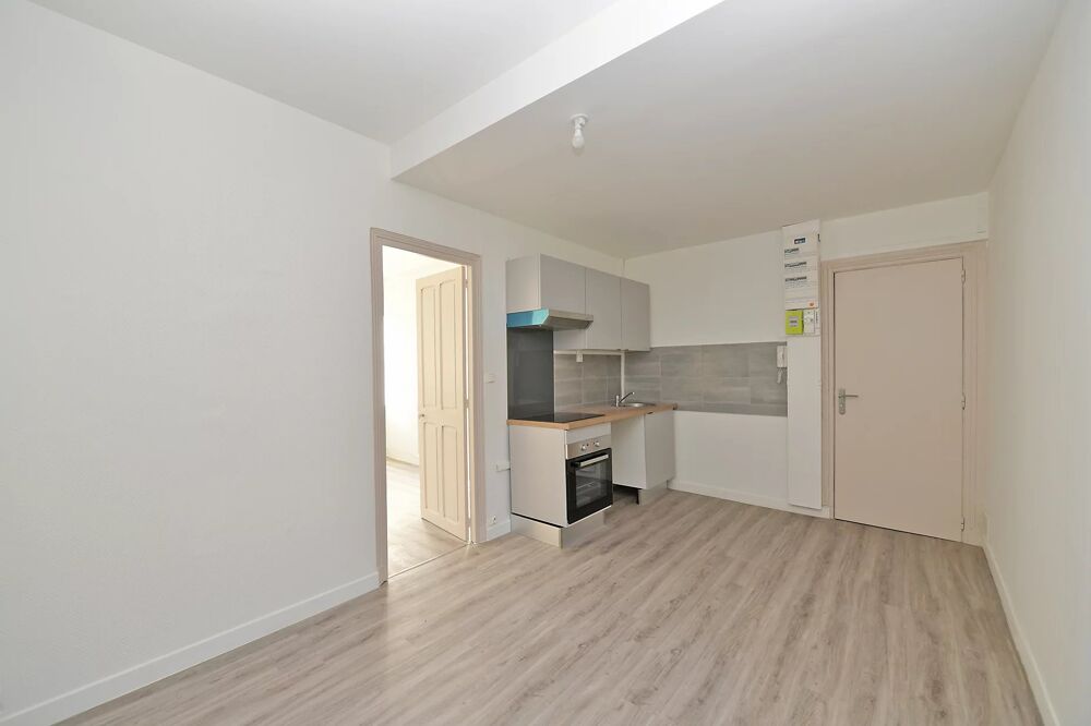 Location Appartement A SAINT QUENTIN - CENTRE VILLE Saint-quentin