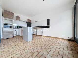  Appartement � vendre 4 pi�ces 79 m�