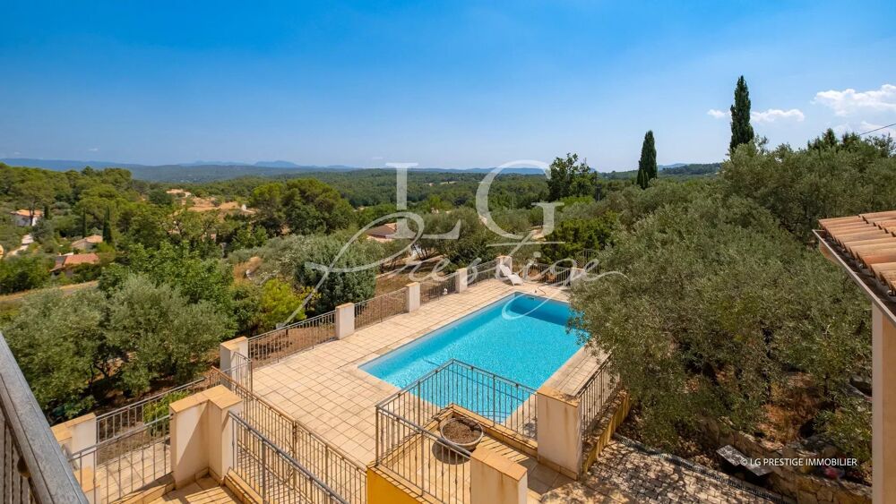 Villa provençale avec vue imprenable sur oliviers et roses sauva