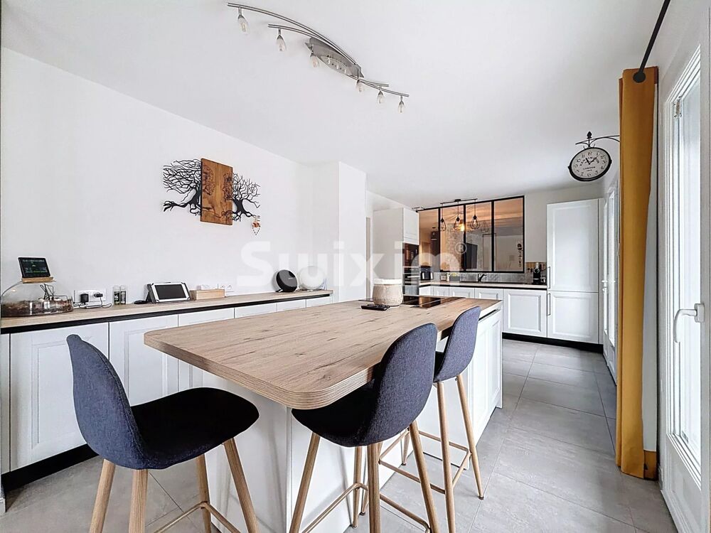 � vendre  Maison Divonne-les-Bains (01220)