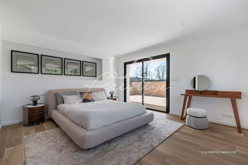 � vendre  Villa Tourrettes (83440)