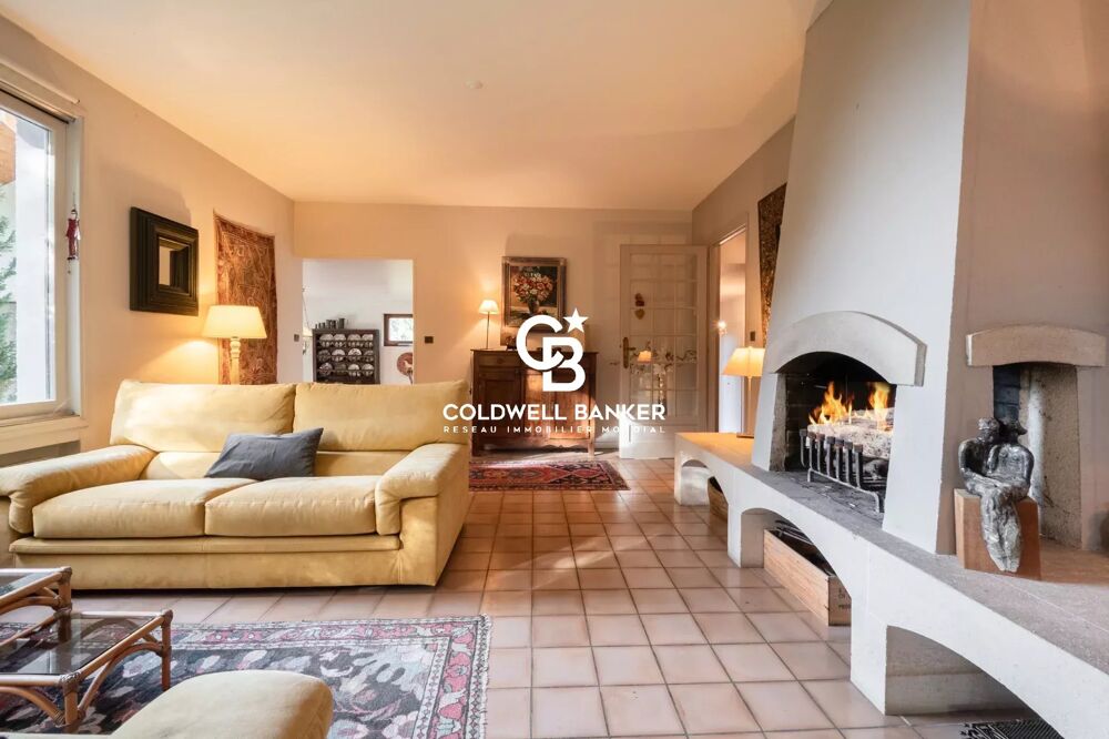 � vendre  Villa V�traz-Monthoux (74100)