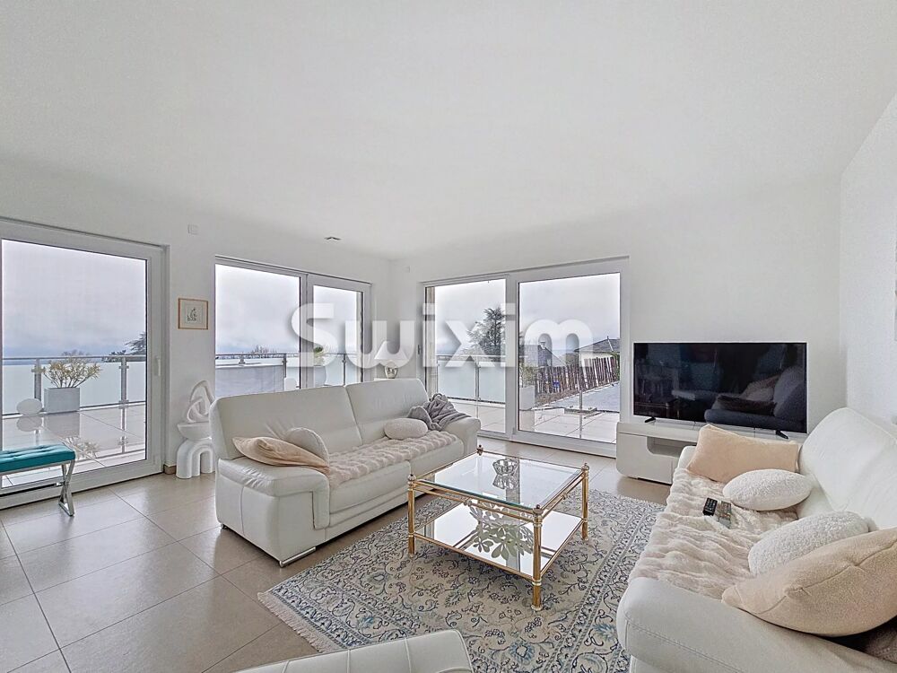 � vendre  Villa Grilly (01220)