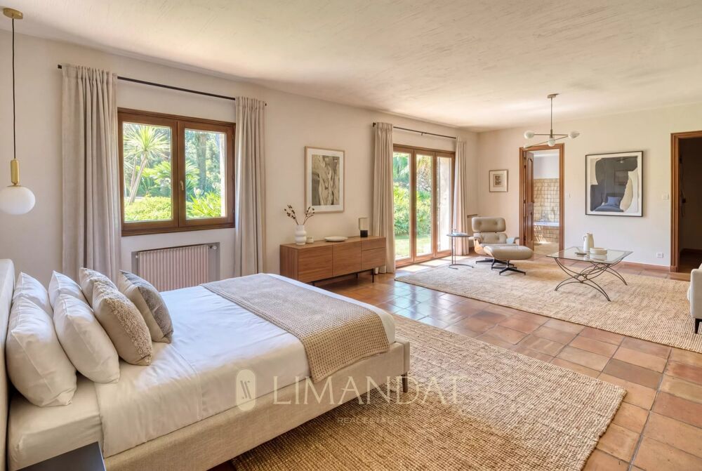 � vendre  Maison Saint-Paul-de-Vence (06570)