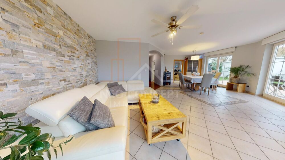 Vente Maison Belle maison de 5 pièces d'environ 148 m² sur un terrain de 4 ar Sessenheim