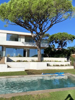 Vente Villa Sainte-Maxime – Villa contemporaine de prestige de 438 m² avec v Sainte-maxime