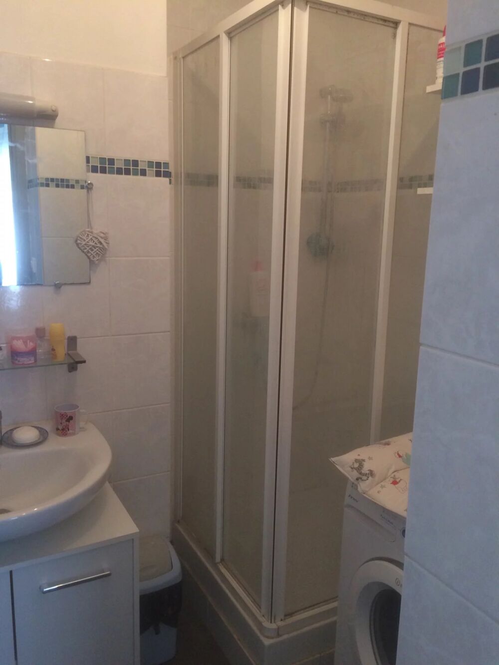Vente Immeuble IMMEUBLE DE RAPPORT – 4 T3 + 8 GARAGES – 34 800 euros DE LOYERS Boulogne-sur-mer