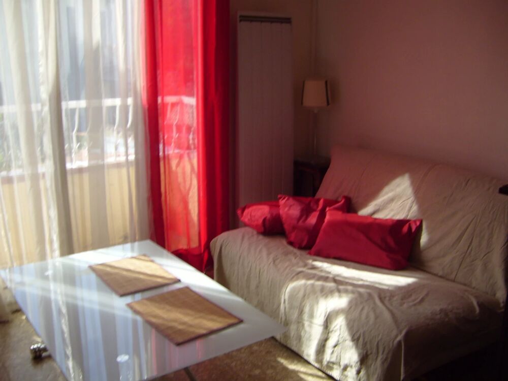 Location Appartement F2 entièrement meublé avec balcons Toulouse