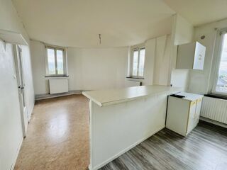  Appartement  louer 2 pices 47 m Saint-quentin