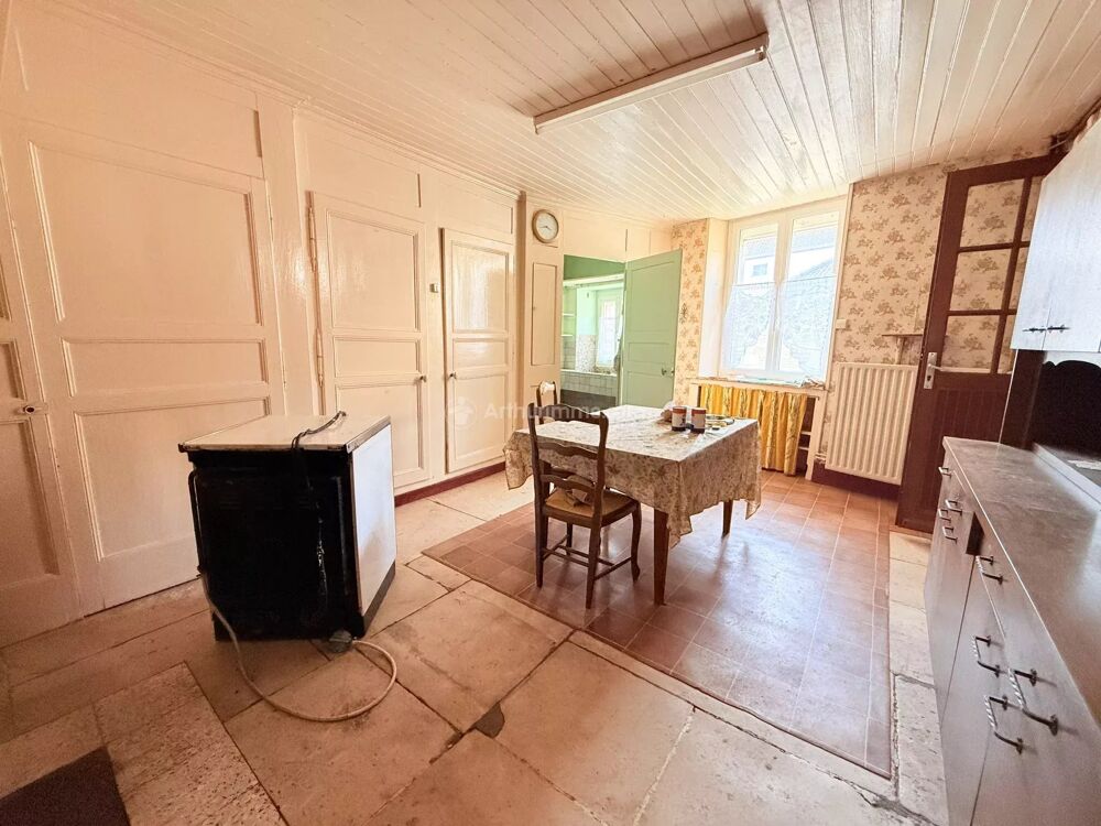 Vente Maison Maison en pierre avec dépendances Chalvraines