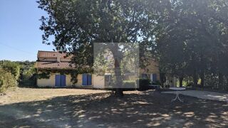  Maison à vendre 15 + pièces 354 m²