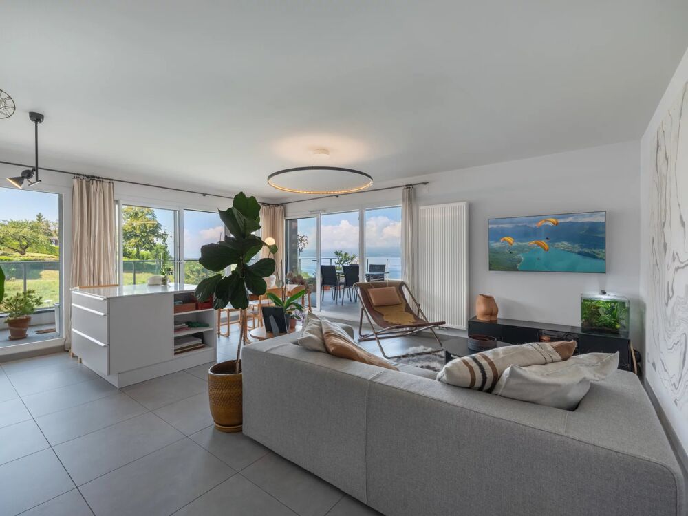 Neuvecelle - T4 avec Terrasse et Vue Panoramique sur le Lac