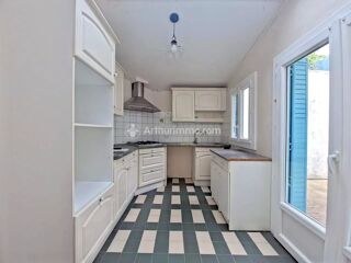  Immeuble à vendre 7 pièces 107 m²